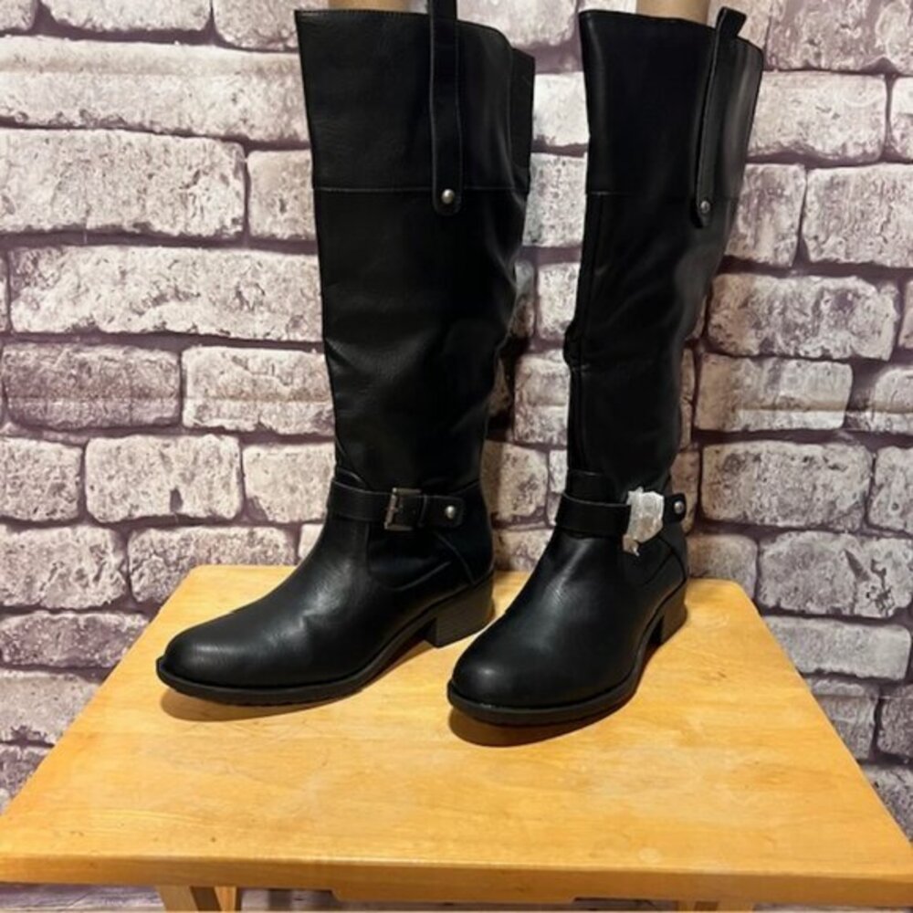 Serra Black Heeled Boots Size 8